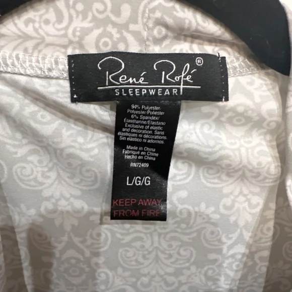 Robe by Rene Rofe - Picture 3 of 4